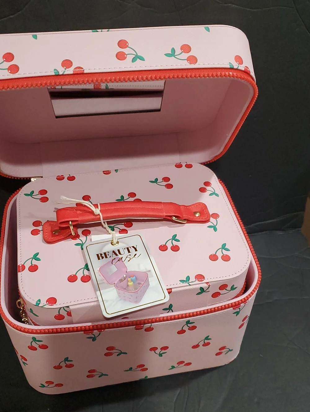 Cherry print pink makeup cosmetics large hard train case with cherry zip pull